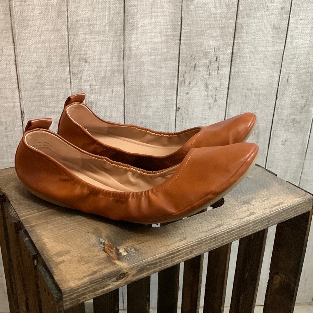 Womens Flats